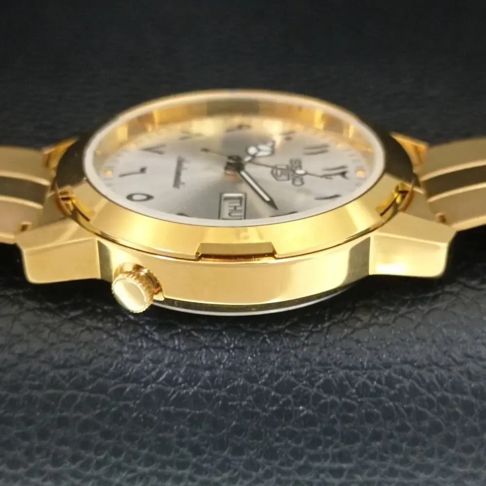 Vintage 1980 Seiko Automatic Mens Gold Watch W/daydate & Arabic accents